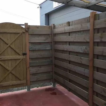 Duplex Pour 3-4 Personnes A * Ciney